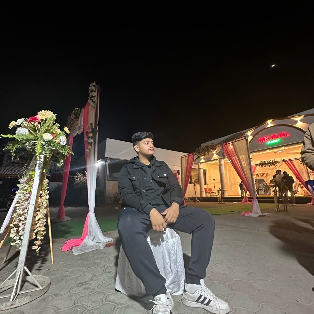 Apar Karki profile picture